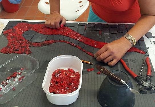 atelier papilio mosaique stage ardoise en cours